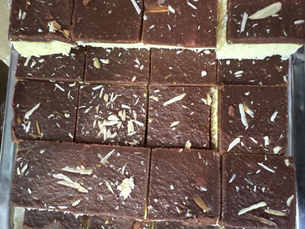 Fresh chocolate barfi 475-500 gr